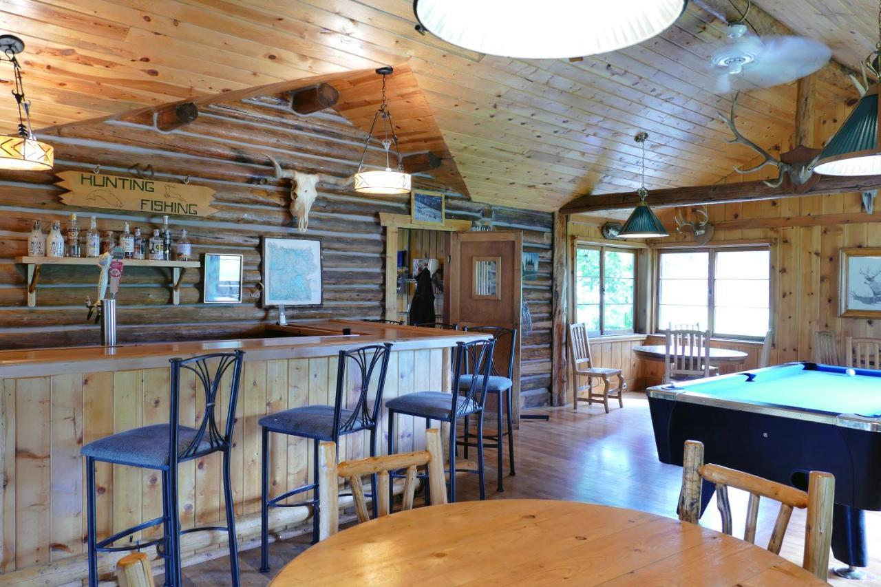 Trail Shop Inn Wapiti Esterno foto