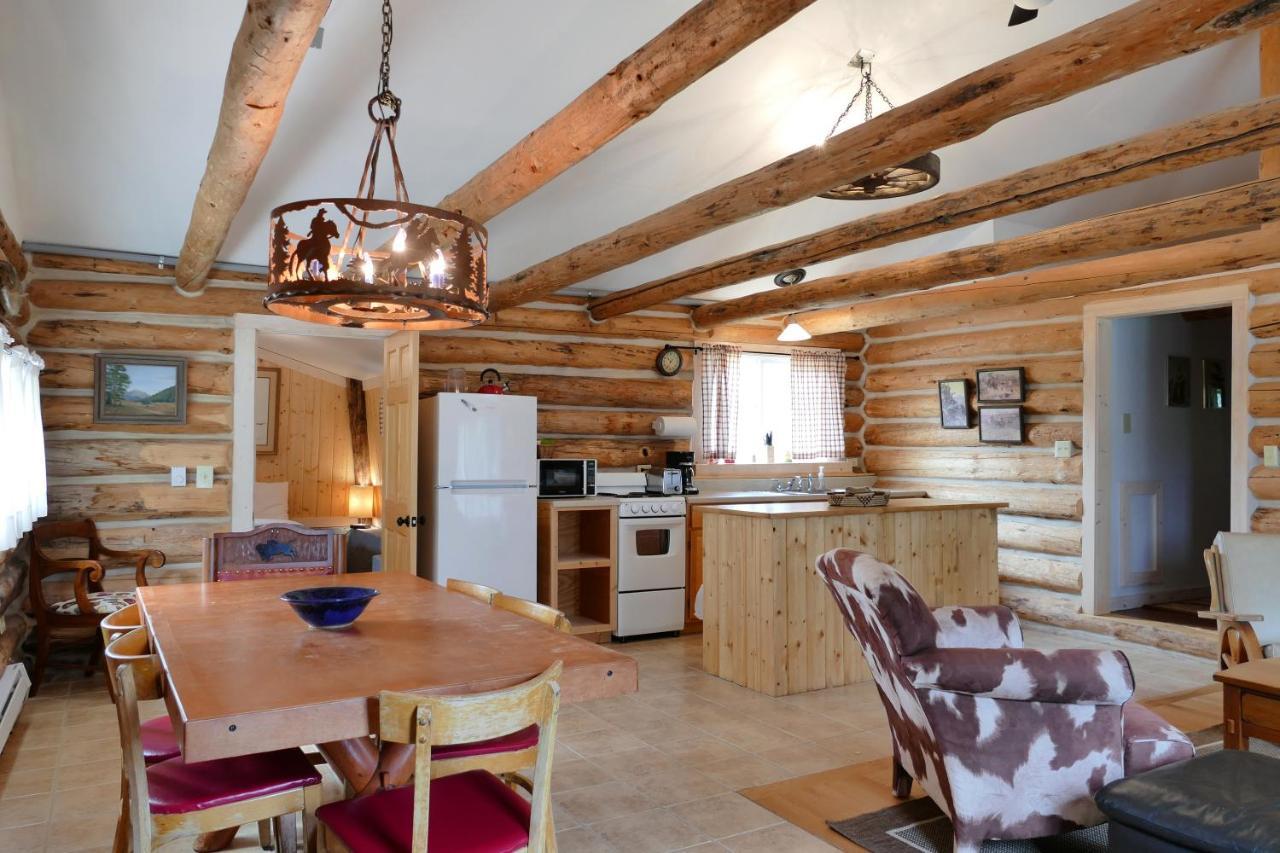 Trail Shop Inn Wapiti Esterno foto