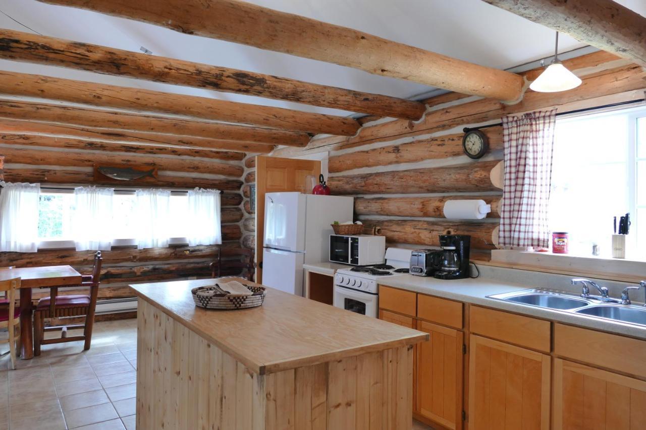 Trail Shop Inn Wapiti Esterno foto