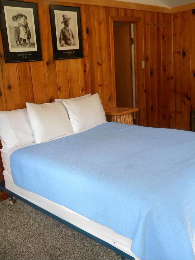 Trail Shop Inn Wapiti Esterno foto